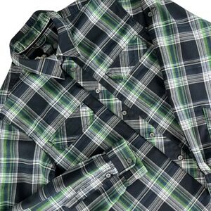 McKinley Hiking Shirt Mens Small Plaid Dry Climate Polygiene UPF Sun Protection